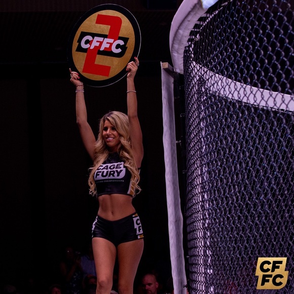 Meet your Posher, Brianna - Picture 10 of 12